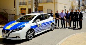 Càrcer y Alcàntera de Xúquer apuestan por la sostenibilidad con un coche de policía eléctrico