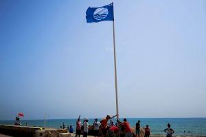 La bandera azul luce por decimoquinto año en la Playa Casablanca de Almenara - (foto 5) La bandera azul luce por decimoquinto año en la Playa Casablanca de Almenara - (foto 5)