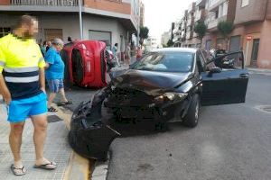 Aparatoso accidente en el puerto de Burriana