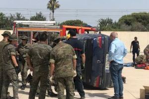 El SPEIS y el ejército de tierra organizan la primera jornada formativa de intervención en accidentes de tráfico en el parque de bomberos