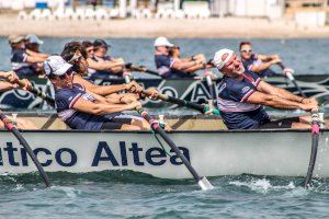 El Trofeo Sant Pere reúne al remo y la vela alteanos