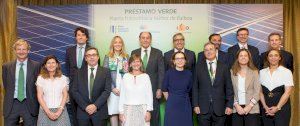 El BEI y el ICO suscriben con IBERDROLA una financiación verde para la mayor planta solar fotovoltaica en construcción en Europa