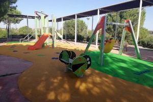 El Ayuntamiento finaliza la reforma y abre al público los parques infantiles de El Plantío, el Auditori y Lloma Llarga