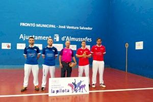 El Club de Pilota Valenciana d´Almenara amb Ximo i Fran es proclama campió Autonòmic de Frontó Valencià - (foto 2) El Club de Pilota Valenciana d´Almenara amb Ximo i Fran es proclama campió Autonòmic de Frontó Valencià - (foto 2)