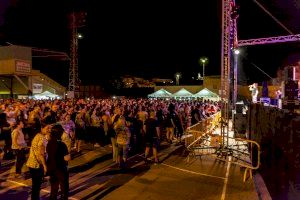 El tribut a Héroes del silencio obri els concerts de Sant Bernat d’Alzira