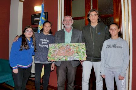 El proyecto “App Horchata” del alumnado del IES La Patacona es finalista en el Premio Acción Magistral