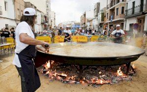 El Homenaje a la Paella de Almussafes cumple cuarenta años