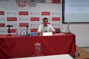 Santiago García Campá, profesor de la UJI y secretario de la Fundación Isonomia, participa en un curso de verano de la Universidad Complutense de Madrid
