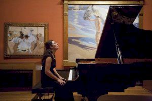 La pianista Marta Espinós invitada de honor del ajedrez viviente