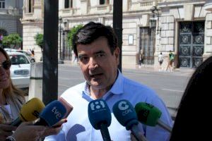 Giner denuncia que Ribó sólo ha ejecutado un 7% del presupuesto destinado a las playas de Valencia