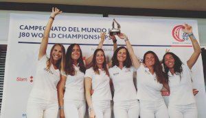 Un equipo femenino de vela de Burriana, plata en el campeonato mundial