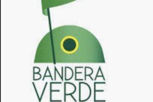 El Ayuntamiento impulsa la campaña estival "Movimiento Banderas Verdes" de Ecovidrio para fomentar el reciclaje con la participación de 176 establecimientos