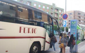 El Ayuntamiento amplía el servicio de autobús gratuito para más de 200 estudiantes ondenses