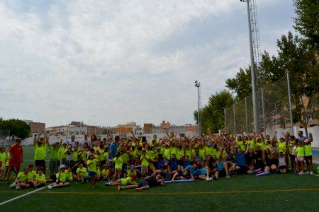Finaliza la Escola d’estiu y el Campus multideporte de Aldaia