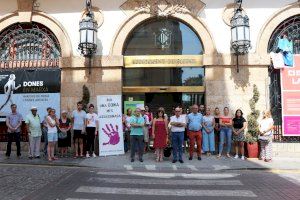 Sagunto guarda un minuto de silencio en señal de condena y repulsa por los presuntos asesinatos machistas ocurridos en Escalante y Villagonzalo Pedernales