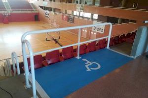 Deportes finaliza los trabajos para habilitar zonas para personas con diversidad funcional en las gradas de los pabellones Juan Carlos Verdú y del Florentino Ibáñez