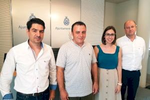 La edil de Movilidad, Esther Díez, informa sobre las alternativas de transporte colectivo durante las fiestas