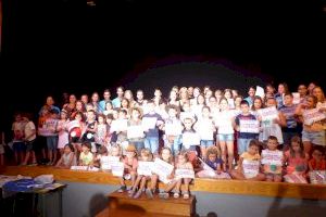 El Campus de Inglés finalizó en El Sindicat con un “Festival Internacional”