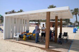 Orihuela dispone de cuatro zonas de baño adaptado en sus playas