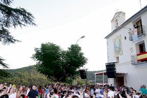 Els ondenses reten homenatge al seu patró, el Santíssim Salvador - (foto 3) Els ondenses reten homenatge al seu patró, el Santíssim Salvador - (foto 3)
