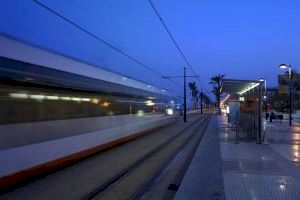 La Generalitat ofrecerá servicio nocturno especial la noche del miércoles al jueves por la festividad del 15 de agosto a través del TRAM d"Alacant