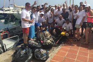 El edil de Medio Ambiente participa en las labores de limpieza de fondos marinos tras el Castell de l’Olla