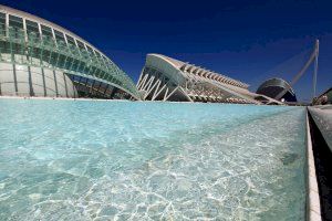 "CienciaMix", "Las Nocturnas de verano" y "Las Noches el Oceanogràfic" conforman una oferta única para este puente en la Ciutat de les Arts i les Ciències