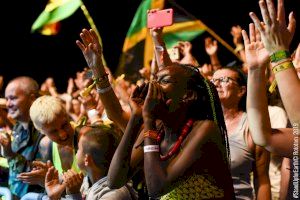 Green Valley despide con un show repleto de sorpresas los diez años del Rototom Sunsplash en Benicàssim - (foto 2)