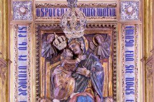 El Puig conmemora a su patrona, Santa María de los Ángeles, con dos procesiones, misas cantadas, ofrenda y besamanos - (foto 3)