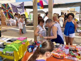 Diversitat i tolerància en el V Festival de Famílies Orgulloses a la platja d’Almassora