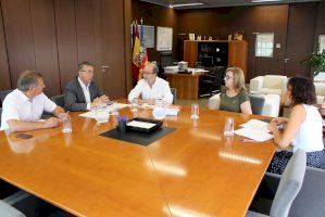 L’alcalde d’Alzira demana al conseller d’Economia suport per a desenvolupar projectes a la Ciutat