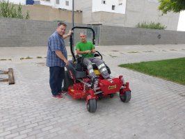 La empresa municipal Aguas de Sueca compra maquinaria nueva para los trabajos de jardinería