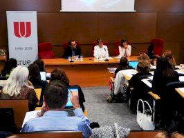 La rectora de la UJI preside la primera reunión de la Delegación para Políticas de Igualdad de Crue Universidades Españolas - (foto 3) La rectora de la UJI preside la primera reunión de la Delegación para Políticas de Igualdad de Crue Universidades Españolas - (foto 3)
