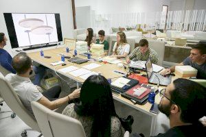 Estudiantat de Disseny de l’UJI mostra els seus productes en la Fira Hàbitat València - (foto 5)