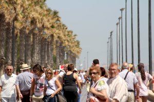 Tres detenidos en Valencia por una macroestafa de tres millones de euros con alquileres vacacionales