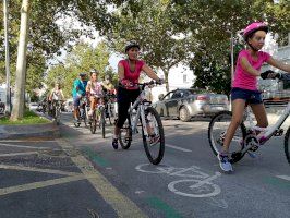 Arranca la Semana de la Movilidad con el taller de uso de los carriles bici