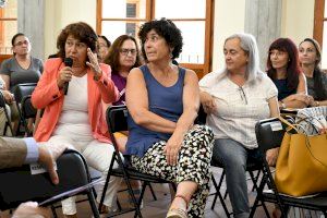 Tots Units favorece la inserción laboral de mujeres de colectivos de riesgo a través del programa Empléate con nosotras