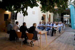 La Semana de la AgriCultura debate sobre el pasado, presente y futuro del algarrobo