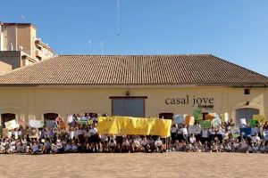 El colegio Unió Cristiana de Sueca se manifiesta en contra del calentamiento global y el cambio climático