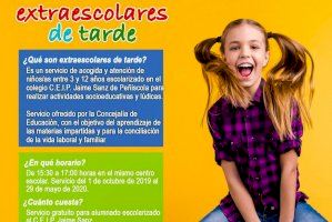 El área de Cultura del Ayuntamiento de Peñíscola programa y financia las actividades extraescolares en el centro de primaria, que arrancan hoy para el nuevo curso - (foto 2)