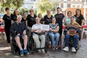 Amas de Casa y Consumidores Tyrius de Almussafes consigue 560 euros en su almuerzo solidario