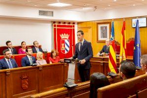 La Asociación Cultural Andaluza, la Escola Municipal de Teatre y Luis Latorre reciben las distinciones honoríficas del Ayuntamiento de Mislata