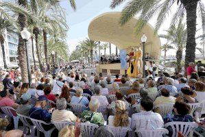 Alicante celebra el 9 d'Octubre - (foto 6)