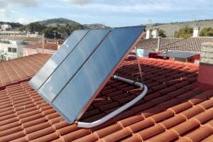 La concejalía de Hacienda informa de los trámites a seguir para reducir un 30% del IBI en las viviendas con placas solares