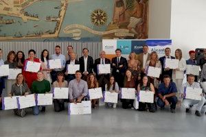 Francesc Colomer entrega 70 distintivos Sicted a empresas y servicios públicos de Alicante