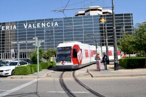 La Generalitat facilita el acceso en tranvía a Feria Valencia con motivo del Salón Internacional de la Franquicia y URBE