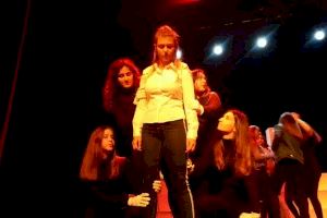 El proyecto Erasmus+ Maicromachismos del IES Santa Pola se estrena en Francia - (foto 2)