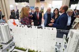 La secretaria autonómica de Arquitectura Bioclimática considera Feria Urbe un elemento dinamizador del mercado inmobiliario mediterráneo