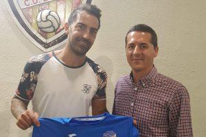 Ricardo Penella nuevo jugador del C.D.Burriana