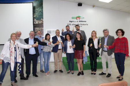 La Cooperativa Agrícola Villena inicia los actos por su 100 aniversario